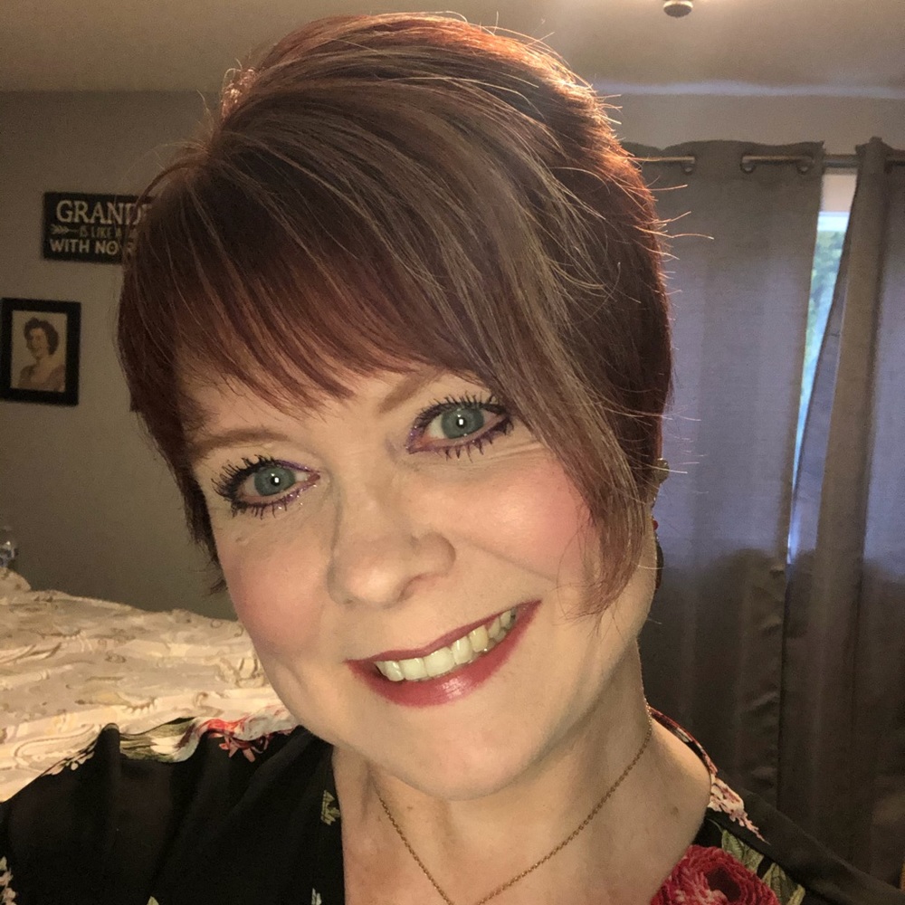 Meet your Posher, Wendy